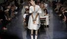 Ein Model präsentiert einen Entwurf des Designers Jean Paul Gaultier auf der Fashion Week in Paris. Foto: dapd