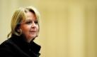 Nordrhein-Westfalens Ministerpräsidentin Hannelore Kraft (SPD) hat im Bundesrat in Berlinfür eine Glaubwürdigkeit der Politik geworben. Es gehe darum, von Anfang an aus Betroffenen Beteiligte zu machen, sagte Kraft in ihrer Antrittsrede als Bundesratspräsidentin mit Blick auf Proteste gegen Großprojekte wie das Bahnvorhaben Stuttgart 21. Es gehe darum, die zunehmende Distanz zwischen Bürgern und Politik zu beheben. Foto: dapd
