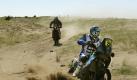 Auch die Motorradpiloten nahmen das Rennen bei der Rallye Dakar wieder auf. Foto: Cezaro De Luca Foto: dpa