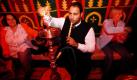 Auch Shisha-Bars bleiben nicht vom Rauchverbot verschont: Das Bundesverfassungsgericht stellte in einem veröffentlichten Beschluss klar, dass das strikte Rauchverbot in Bayern auch für spezielle Wasserpfeifen-Bars verfassungsgemäß ist. Foto: dapd