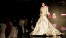 Ein Model präsentiert ein Kleid aus der neuen Kollektion des libanesischen Designers Saiid Kobeisy bei einer Modenschau in Beirut. Foto: dpa