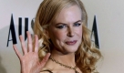 Anmutig, elegant und sexy - so kennen wir Hollywood-Star Nicole Kidman. Zur wohlerzogenen Lady passt gar nicht, dass sie heimlich an ihren Fingernägeln kaut. Foto: dpa