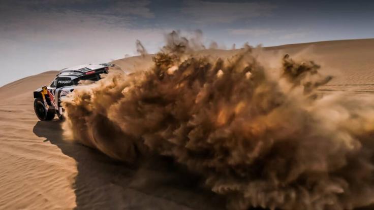 Die Rallye Dakar in Peru 2019 führt über 70 Prozent durch Wüstensand. (Symbolbild)