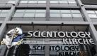 ARCHIV - Die Niederlassung von Scientology in der Otto-Suhr-Allee in Berlin (Aufnahme vom 19.03.2010). Der baden-württembergische Innenminister Heribert Rech (CDU) hat vor den zunehmenden Aktivitäten der umstrittenen Scientology-Organisation im Internet gewarnt. Rech sagte der Nachrichtenagentur dpa in Stuttgart, die Organisation nutze das Internet für massive Propaganda. Foto: Jens Kalaene (zu lsw-THEMA DES TAGES vom 26.12.2010) +++(c) dpa - Bildfunk+++  Foto: dpa