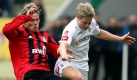 Clemens Fritz musste immer weiter nach hinten rücken: Bei Rot-Weiß Erfurt war er Stürmer, beim Karlsruher SC Mittelfeldspieler, bei Bayer Leverkusen entdeckte Klaus Augenthaler das Defensivtalent Fritz. Als Außenverteidiger wurde der heute 28-Jährige Nationalspieler, aber auch wieder von Talenten wie Andreas Beck abgelöst. Foto: dpa
