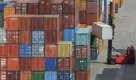 Und gleich noch einmal. Achtung! Export! Außenhandel! Weltmeister! Ausfuhren! Milliarden! Maschinenbau! Foto: ap
