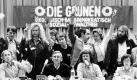 Dortmund 1980: Basisdemokratisch sollte es bei den Grünen zugehen. Deswegen wurde durch Rotation versucht, persönliche Macht in der Partei einzugrenzen. In den Anfangsjahren mussten alle Parteiämter zudem ehrenamtlich ausgeübt werden.
 Foto: imago