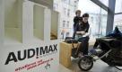 Studieren mit Kind - so ist es machbar. Foto: ddp