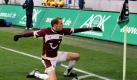 Yessa: Hannovers Jan Schlaudraff ist wieder in Bundesliga-Form und feierte seinen Torerfolg. Foto: dpa