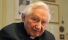 Kurz vor dem Besuch Papst Benedikt XVI. in Deutschland packt sein Bruder Georg Ratzinger aus über dessen Kindheit, Vorlieben und Abneigungen. Foto: dpa
