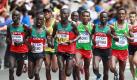 Marathon-Weltmeister Abel Kirui (M) und seine drei kenianischen Landsleute bestimmten das Renngeschehen. Foto: dpa