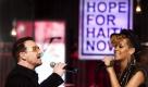 Bono und Rihanna im Duett für Haiti.
 Foto: ap