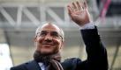 Trainer Felix Magath und Fußball-Bundesligist FC Schalke 04 gehen ab sofort getrennte Wege. Nach wochenlangem Hin und Her wurde auf der Vereins-Homepage die sofortige Beurlaubung des 50-Jährigen bekannt gegeben. Foto: dapd