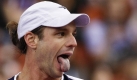 Der Argentinier Horacio Zeballos reagiert genervt - er verliert gerade im Finale des St. Petersburger ATP-Tenniswettbewerbs gegen den Ukrainischen Außenseiter Sergiy Stakhovsky . Foto: ap