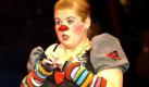 2004 trat Maite Kelly als Clown zur Premiere von Circus Roncalli and the Kelly Family auf. Mit dem Circus Roncalli gingen die singenden Geschwister auf Tour. Foto: dpa