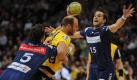 Live-Handball an Weihnachten: Bundesliga-Tabellenführer HSV Hamburg, hier mit Torsten Jansen (links) und Guillaume Gille (rechts), muss am erstenWeihnachtsfeiertag gegen Frisch Auf Göppingen ran.

Handball Bundesliga Live, HSV Hamburg gegen Frisch Auf Göppingen, Samstag, 25. Dezember, 18.55 Uhr,  bei Sport1. Foto: dpa