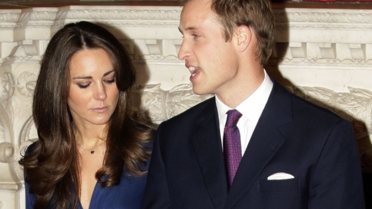 Bei seiner Verlobung mit Kate Middleton vor gut sieben Jahren war Prinz William noch mit einer vollen Haarpracht gesegnet.