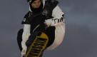 Janne Korpi in Aktion: Der Finne konnte sich beim FIS Snowboard-Weltcup in London durchsetzen und sicherte sich den Titel. Foto: dapd