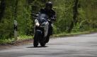 Mehr Motorrad als die ER-6f braucht eigentlich kein Mensch. Wenn das hintere Federbein noch stabiler wäre und damit sportliche Einlagen besser wegsteckt, wäre das Glück perfekt. Foto: auto.de