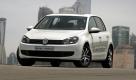 Unter der Haube des VW Golf Blue-E-Motion schlummern 85 KW. Dessen Reichweite geben die Wolfsburger allerdings nur mit 150 Kilometer an. Foto: pi