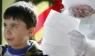 Es geht wieder los - die Weihnachtszeit.  Der siebenjährige Kole aus Michigan hat schon seinen Wunschzettel abgegeben. Foto: ap