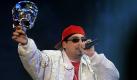 Endgültig im Mainstream angekommen: 2005 tritt Sido beim Bundesvision Song Contest, dem Gesangswettbewerb von Stefan Raab, in der Arena Oberhausen auf. Foto: dpa