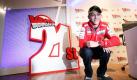 Ducati-Fahrer Valentino Rossi gibt beim jährlichen Wroom Ski Treffen in Madonna di Campiglio in Italien eine Pressekonferenz. Ich denke, dass ich im April oder Mai wieder zu 100 % fit sein werde, verkündete der Motorradsportler, dessen Operation an der Schulter ihn im Training zurückgeworfen hatte. Ans Aufhören hätte er nie gedacht, beteuerte er.  Foto: dpa