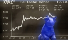 Der deutsche Aktienmarkt hat nach einem festeren Auftakt weiter Gewinne verzeichnet. Der Leitindex Dax stieg bis 13 Uhr um 1,5 Prozent auf 5796 Punkte, nachdem er zwischenzeitlich bei 5804 Punkten sogar ein neues Jahreshoch erreicht hat. Der M-Dax verbesserte sich um knapp 1,0 Prozent auf 5796 Zähler.
 Foto: ddp