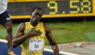 Jamaicas Usain Bolt feierte einen neuen 100m Weltrekord bei der 
Leichtathletik-Weltmeisterschaften der Männer in Berlin am Sonntag, den 16. August 2009. Foto: ap