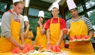 Das Projekt Zukunftscamp - Future Now in Nordrhein-Westfalen ist ins Leben gerufen worden, weil im Jahr 2006 rund 14.000 Jugendliche die Schule ohne Abschluss abgebrochen haben. Im Projekt wurden ihnen neue Perspektiven gezeigt. Foto: dpa