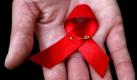 Die 18. Weltaidskonferenz geht auf Konfliktkurs mit der Politik: Zum Auftakt des Treffens in Wien haben internationale Experten ihre Forderung nach einem Zugang aller HIV-Infizierten zu medizinischer Versorgung bekräftigt.

Das im Jahr 2000 beschlossene Entwicklungsziel der Vereinten Nationen, dies bis 2010 zu erreichen, ist gescheitert. Wir haben ein ernstes Problem mit den Politikern, und wir sind hier, um es zu lösen, sagte der Direktor der Internationalen Aids-Gesellschaft und Konferenzvorsitzende, Julio Montaner, bei der Eröffnung vor Journalisten.
 Foto: dpa