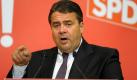 Offenbar auch anderes hatte Sigmar Gabriel (SPD) vor. Er enschied sich nämlich für ein solides Lehramtsstudium in den Fächern Germanistik, Soziologie und Politik. Danach jedoch wollte er seinen Alltag nicht in Klassenräumen, sondern im Bundestag verbringen. Immerhin dürften unter seinen Studienfächern gerade die beiden zuletzt genannten für genügend Wissen gesorgt haben, um Gabriel auf die Politikerkarriere entsprechend vorzubereiten. Foto: dapd