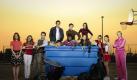Alles Müll? Die Sänger und Sängerinnen im Gleeclub sind die unbeliebtesten Schüler der Highschool, zumindest in den ersten Folgen der Serie. Foto: Fox Broadcasting Co