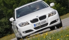 Die Hinterachsübersetzung ist im 320d EfficientDynamics Edition um etwa zehn Prozent länger als beim 320d, was zusätzlich Benzin spart. Zum Ausgleich für die etwas trägere Übersetzung spendierten die Münchner zehn Newtonmeter (Nm) mehr Drehmoment. 360 Nm stehen nun zur Verfügung. Foto: press-inform