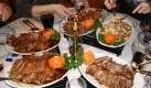 Wem chinesisches Essen den Schweiß auf die Stirn treibt, der verträgt vielleicht kein Glutamat. Foto: news.de