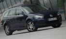 Zu schnellen Kurvenfahrten lädt der Diesel-Golf zwar nicht ein, meistert sie aber ohne Fehl und Tadel. Foto: pi