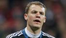 ... steht mit Manuel Neuer Deutschlands Nummer eins im Tor. In seiner ersten Bayern-Saison erlebte der Ex-Schalker, der gegen Borussia Dortmund besonders motiviert sein dürfte, jedoch Höhen und Tiefen. Dennoch steht es im Direktvergleich 1:0 für den FC Bayern. Foto: dapd