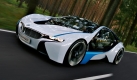 Wenn das Auto rein elektrisch unterwegs ist, soll der CO2-Ausstoß pro Kilometer sogar auf 50 Gramm sinken. Dieser Wert ergibt sich laut BMW durch die im EU-Mix anfallenden Emissionen bei der Stromerzeugung und einen Energiebedarf des Fahrzeugs von 17,5 Kilowattstunden pro 100 Kilometer. Foto: press-inform