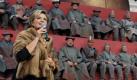 Gloria von Thurn und Taxis eröffnet in Anwesenheit der «Turandot»-Darsteller die Festspiele. Foto: dpa