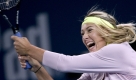 Die Russin Maria Scharapowa im Spiel gegen Peng Shuai aus China in der zweiten Runde der China Open. Peng besiegt Sharapova 6:2, 6:4. Foto: ap