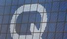 Angesichts des dramatischen Wertverlusts der Q-Cells-Aktie fliegt der einstige Börsenliebling am 19. März aus dem TecDax. Foto: Waltraud Grubitzsch  Foto: dpa