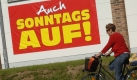 Oftmals ist er das letzte Tabu für den deutschen Einzelhandel: der Sonntag. Kirchen und Gewerkschaften kämpfen weiter vehement für die letzte Bastion der Ruhe. Foto: ddp