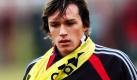 Der Junioren-Nationalspieler Piotr Trochowski nimmt am Montag (03.01.2005) in München am Trainingsauftakt des FC Bayern teil. Trochowski wechselt ab sofort zum HSV nach Hamburg. Trochowski war seit Juli 1999 bei den Bayern unter Vertrag und hatte dort noch einen bis zum 30. Juni 2007 laufenden Vertrag. Am Mittwoch (05.01.2005) fliegt die Mannschaft des deutschen Rekordmeisters ins Trainingslager nach Dubai. In einer am Montag veröffentlichte Umfrage des Fachmagazins 'kicker', an der sich 234 Erstliga- Profis beteiligten, wurde der FC Bayern München zum klaren Titelfavoriten erklärt.
 Foto: dpa