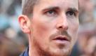 Christian Bale ist geradezu ein Meister des Abnehmens, Diäten haben für ihn einen beruhigenden Effekt. 2004 soll er drei Monate lang nur eine Dose Thunfisch und einen Apfel pro Tag gegessen haben, um für The Machinist 28 Kilo abzuspecken. Während des Drehs hat er oftmals Nächte vor bestimmten Szenen nicht geschlafen, um die Rolle des schlaflosen Trevor Reznik identisch spielen zu können. Auch für den Kinofilm The Fighter hat der britische Schauspieler gehundert, um den kokainsüchtigen Boxer Dicky Eklund akkurat spielen zu können. Und auch derzeit hält sich Bale beim Essen zurück  er bereitet sich auf eine Rolle in dem Psychothriller Concrete Island vor, in dem er einen Überlebenden auf einer betonnierten Insel spielt.  Foto: dpa