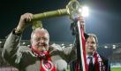 Stadioneinweihung der Brita-Arena: Heinz Hankammer, Firmengründer des Wasserfilter-Herstellers Brita sowie Präsident und Finanzier des Drittligisten SV Wehen Wiesbaden. Foto: dpa