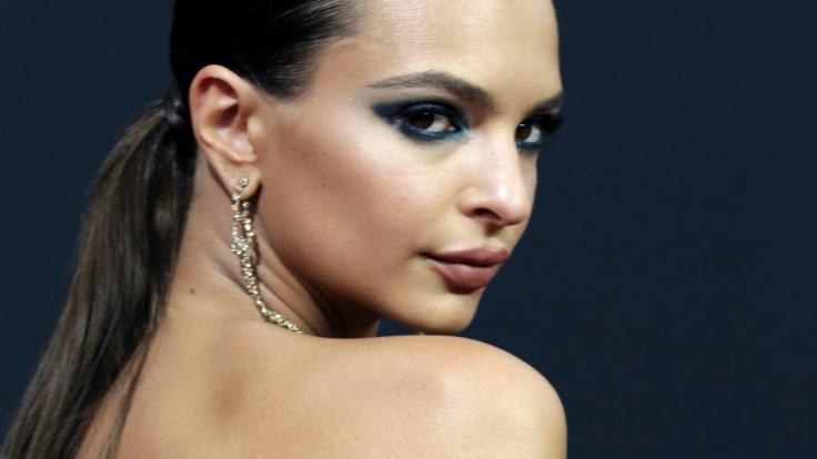 Ist Emily Ratajkowski ZU dünn?
