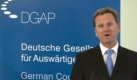 Der Vorsitzende der FDP-Bundesfraktion, Guido Westerwelle, hält am Montag (04.05.2009) als Gast der Deutschen Gesellschaft für Auswärtige Politik (DGAP) in Berlin eine Grundsatzrede zur Außenpolitik mit dem Titel 'Deutsche Außenpolitik aus liberaler Perspektive'. Im Anschluss an seine Rede fand eine Diskussionsrunde mit geladen Gästen statt. Foto: Arno Burgi dpa/lbn +++(c) dpa - Bildfunk+++ Foto: dpa