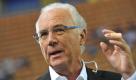 ARCHIV - Franz Beckenbauer, aufgenommen am 14.09.2011 in Villarreal. Franz Beckenbauer macht sich Sorgen um den Ruf des deutschen Fußballs. «Es ist ein bisschen viel passiert in letzter Zeit. Es sind einige Störfaktoren, die das gesamte Bild trüben», sagte der «Kaiser» in einem «kicker»-Interview (Montag) angesichts der Zuschauerausschreitungen und der Schiedsrichter-Affäre um Steuerhinterziehung. Foto: Andreas Gebert dpa/lhe +++(c) dpa - Bildfunk+++
 Foto: dpa