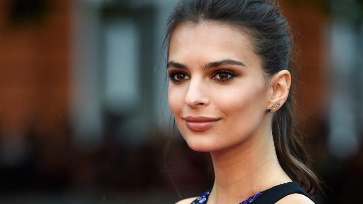 Emily Ratajkowski hat mit Inamorata eine eigene Bademode-Kollektion.