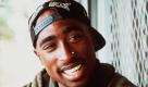 Die New Yorker Polizei hat neue Ermittlungen zu einem Überfall auf den später gewaltsam getöteten Rapper Tupac Shakur aus dem Jahr 1994 aufgenommen. Sie geht einem Online-Posting eines verurteilten Straftäters nach, der den Rapper nach eigenen Angaben angeschossen und ausgeraubt hat. Ein Polizeisprecher sagte, wenn sich die Ermittler von der Echtheit des Postings überzeugt hätten, werde der Häftling vernommen. Foto: dapd